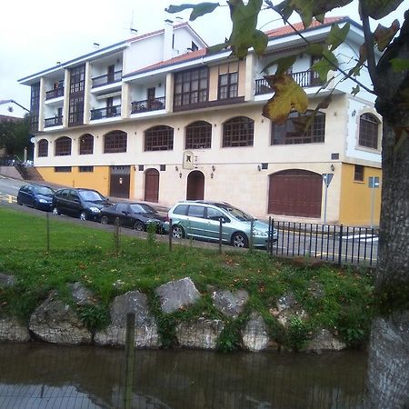 Pensión El Ansar Cartes Exterior foto